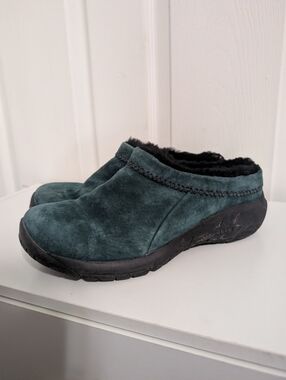 Merrell Encore Ice 4 Clogs Shoes Womens Size 9.5 Seamoss Suede Comfort Slip On